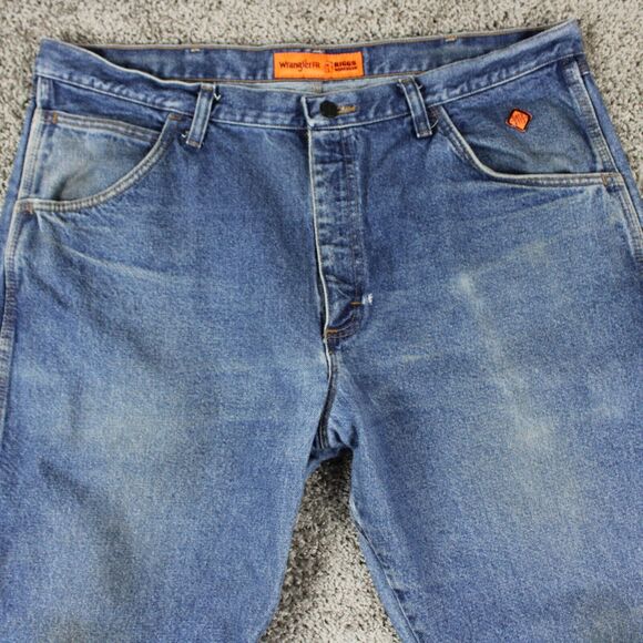 Wrangler FR Flame Resistant Jeans Mens 40x30 Blue Denim Workwear Safety - Picture 2 of 14